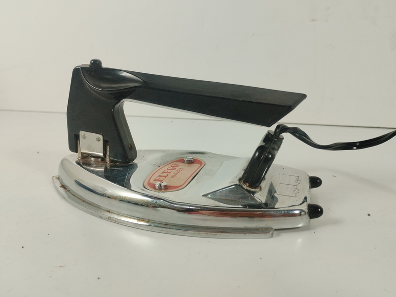 plancha electrica viaje 1u